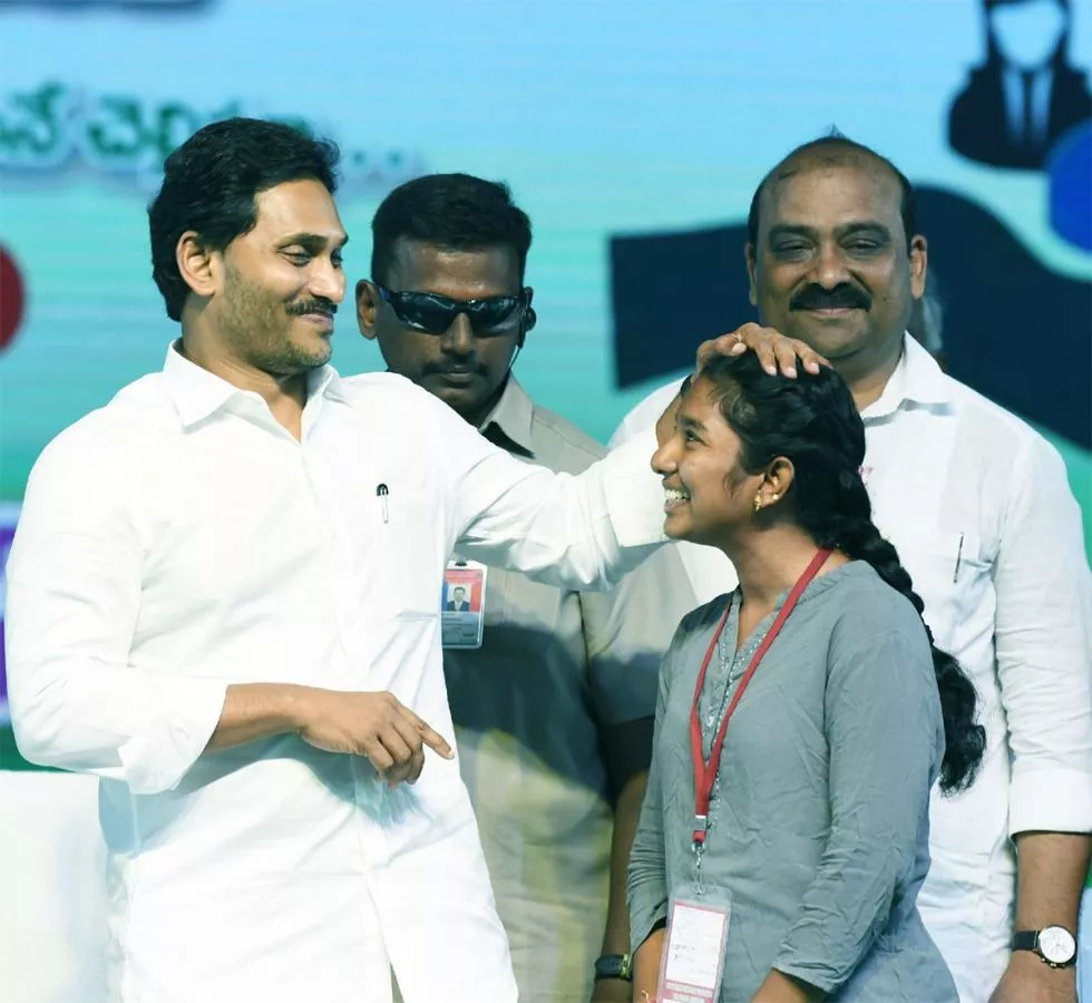 CM JAGAN Public Meeting at Pamarru - Sakshi