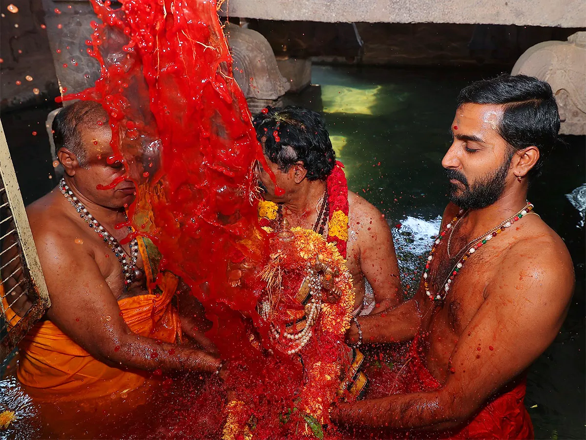 Ugadhi Festival Celebrations in Srisailam - Sakshi