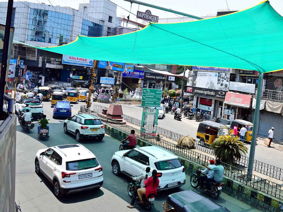 Best Photos of The Day in AP and Telangana Photo Gallery