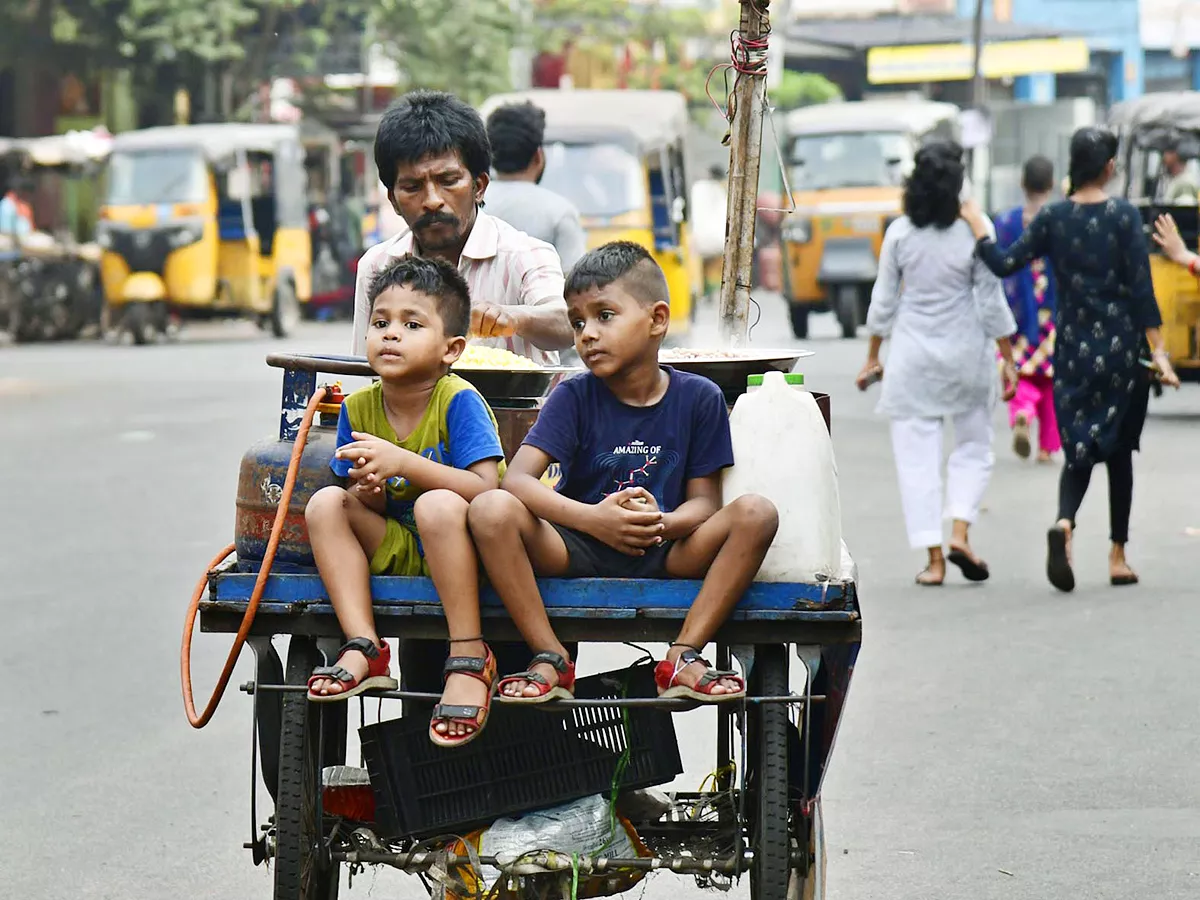 Best Photos of The Day in AP and Telangana Photo Gallery