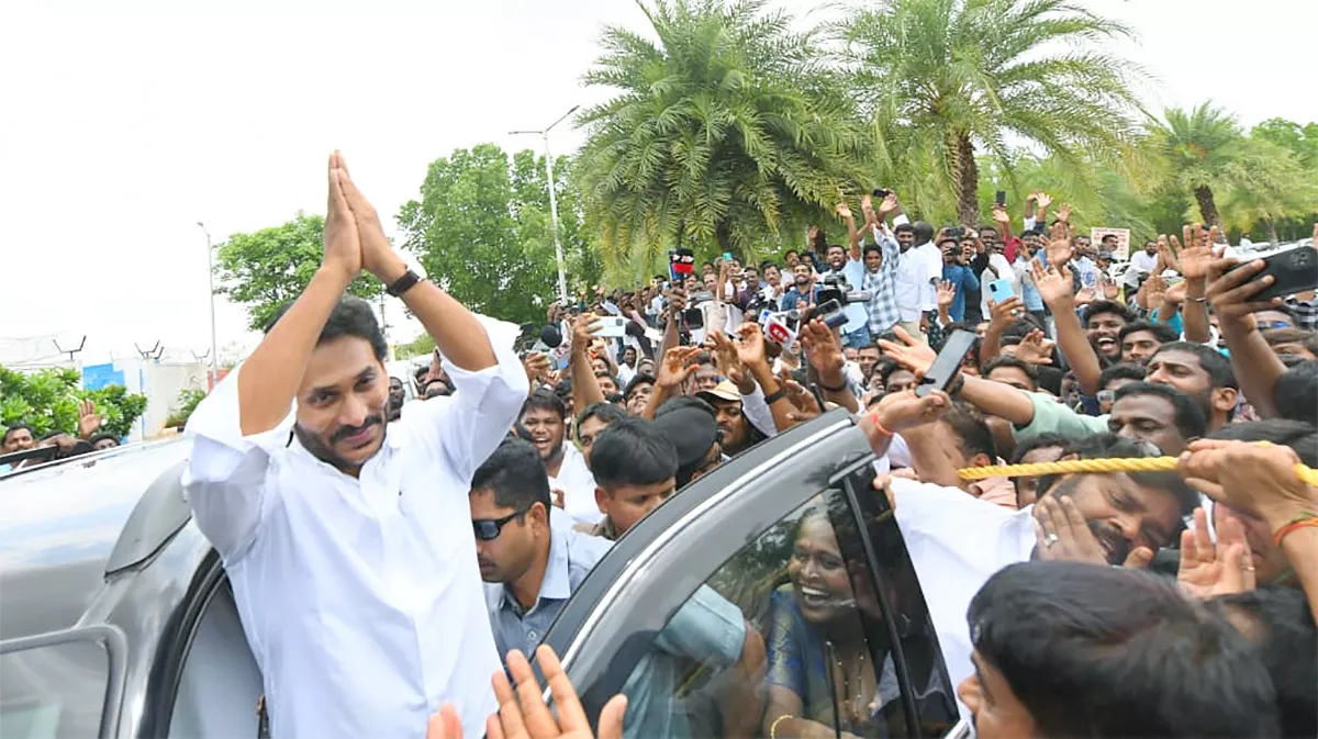 YS Jagan In Pulivendula Photos