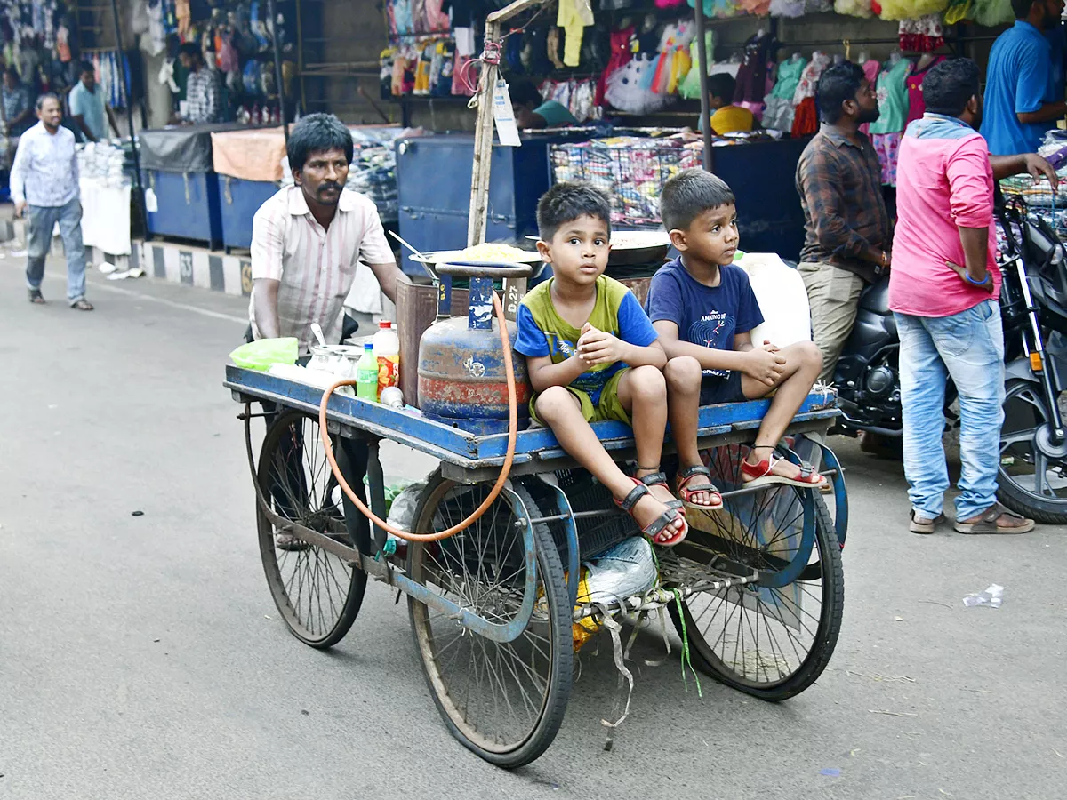 Best Photos of The Day in AP and Telangana Photo Gallery