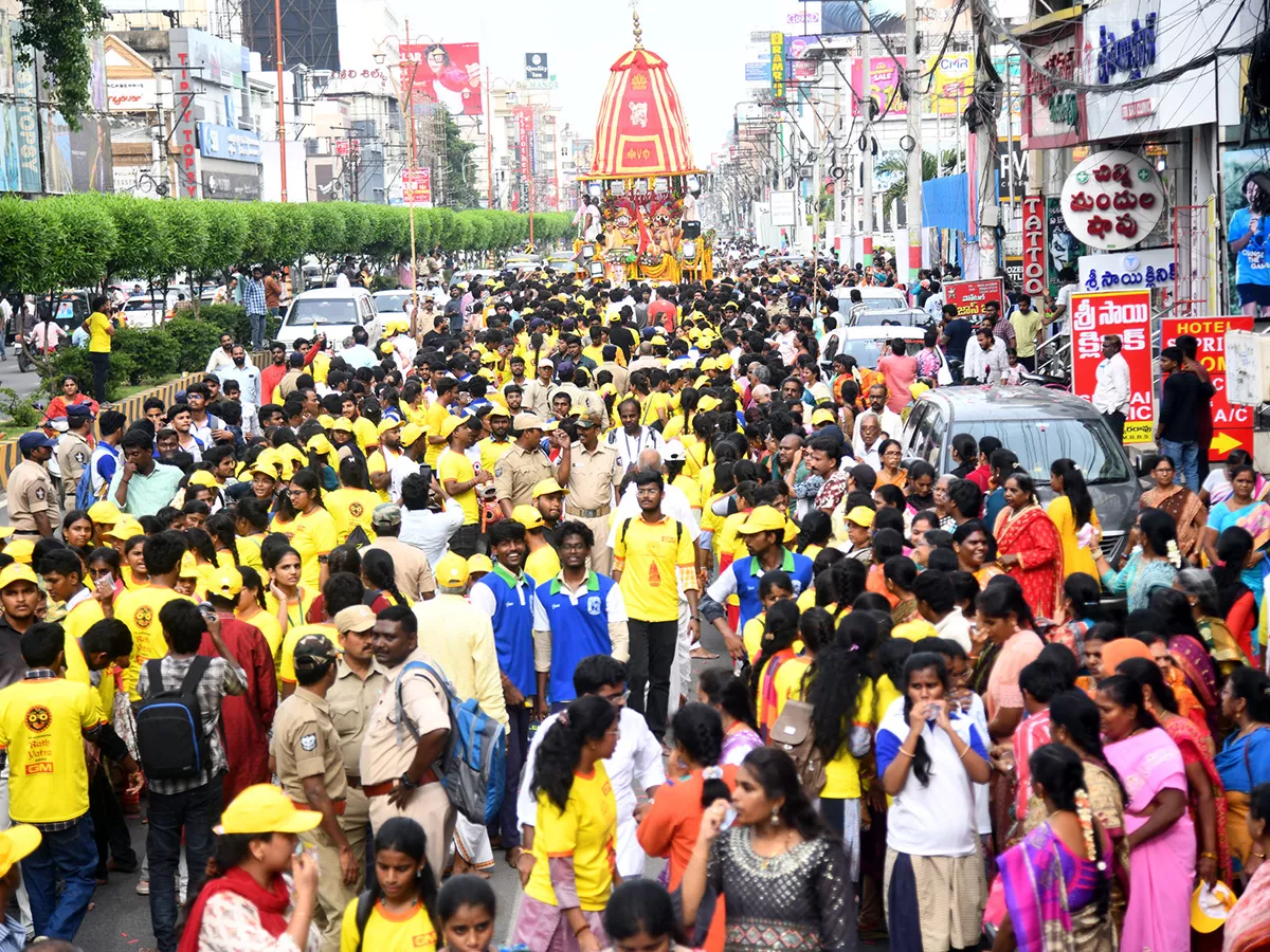 Vijayawada : Sri Jagannath Ratha Yatra Photos