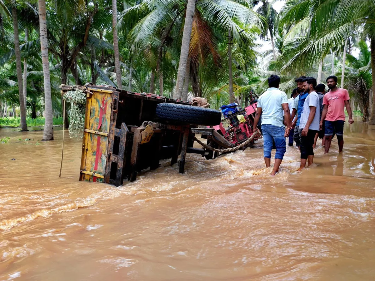 Rajahmundry : Godavari Flood Water in Konaseema District Photos