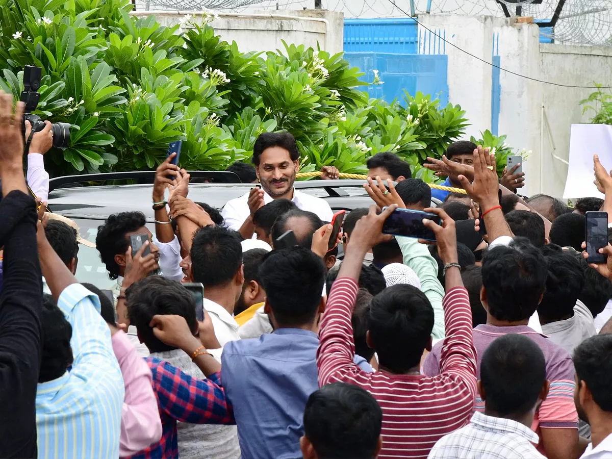 YS Jagan Mohan Reddy Pulivendula Tour Photos