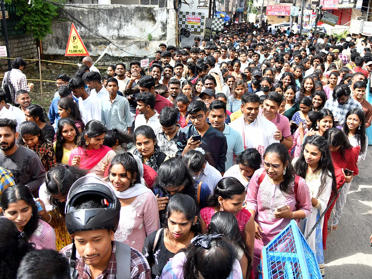 Krishna Janmashtami Festival at Iskcon Temple abids