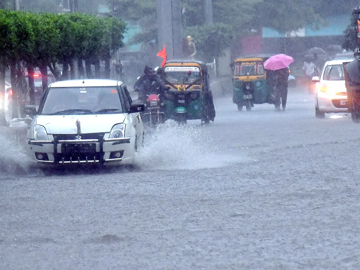 Heavy rains cause disruption in several parts of Andhra Pradesh Photos