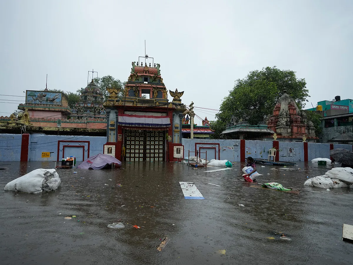 Updates : Heavy Rainfall in Bengaluru and Chennai Photos