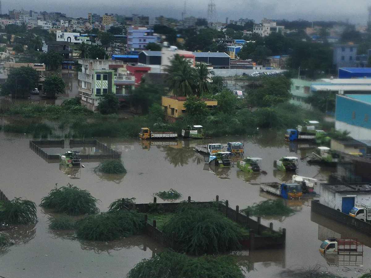 heavy rains in andhra pradesh today photos