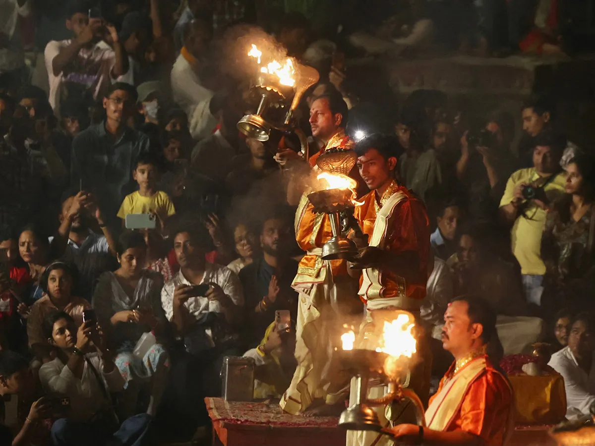 Ganga Maha Aarti at Dashashwamedh Ghat in Varanasi