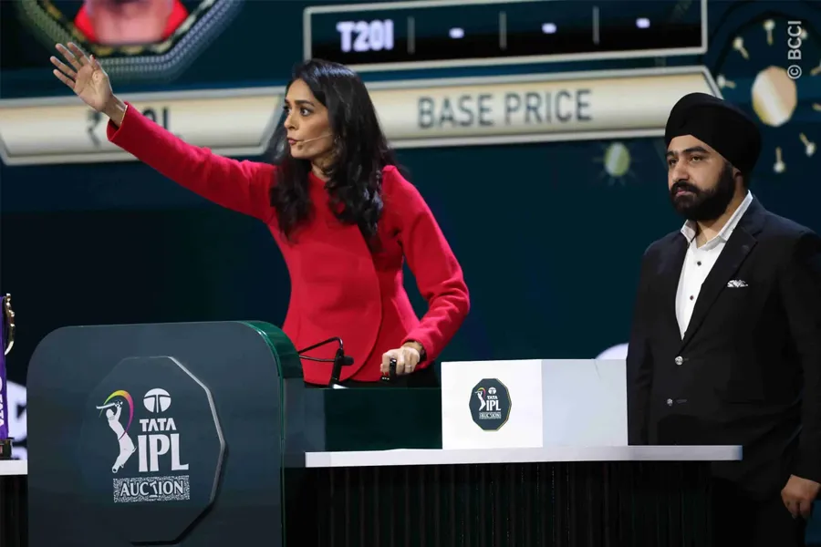 Who is Mallika Sagar, the IPLs first female auctioneer? Photos