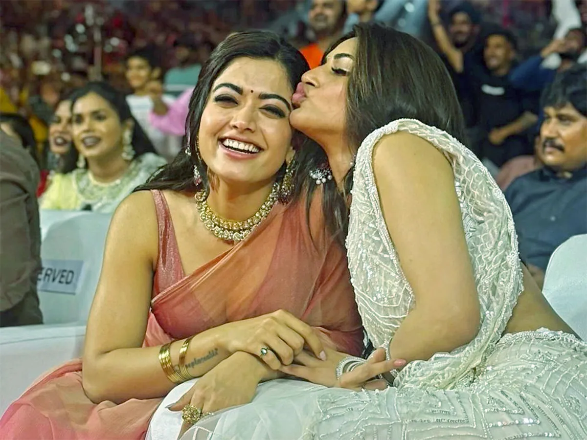 Rashmika Mandanna And Sreeleela in Pushpa 2: The Rule Event Photos