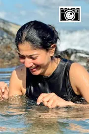 saipallavi Vacation Trip Australia with Sister Poojakannan photos Viral6