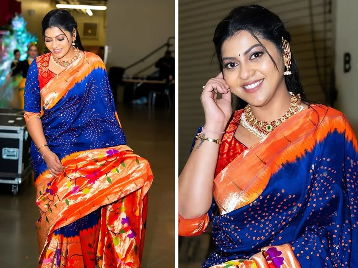 Singer Sameera Bharadwaj Amazing, Beautiful Looks In Saree