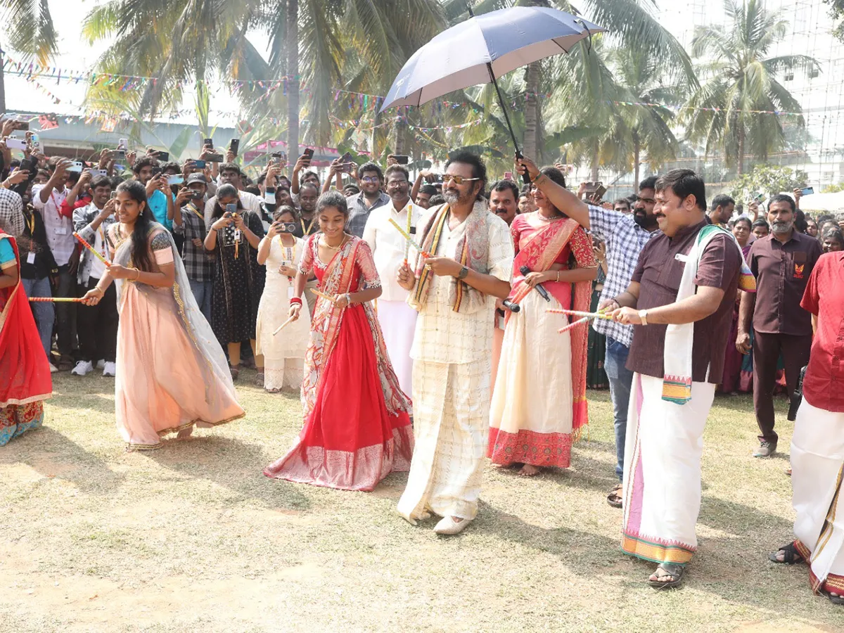 Mohan Babu Participated In Sankranthi Celebrations Sri Vidyanikethan