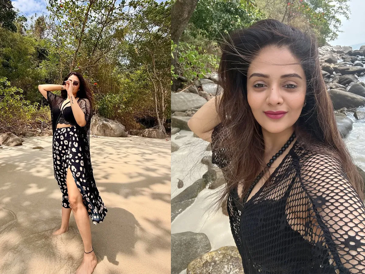 Anchor Sreemukhi latest photos goes viral