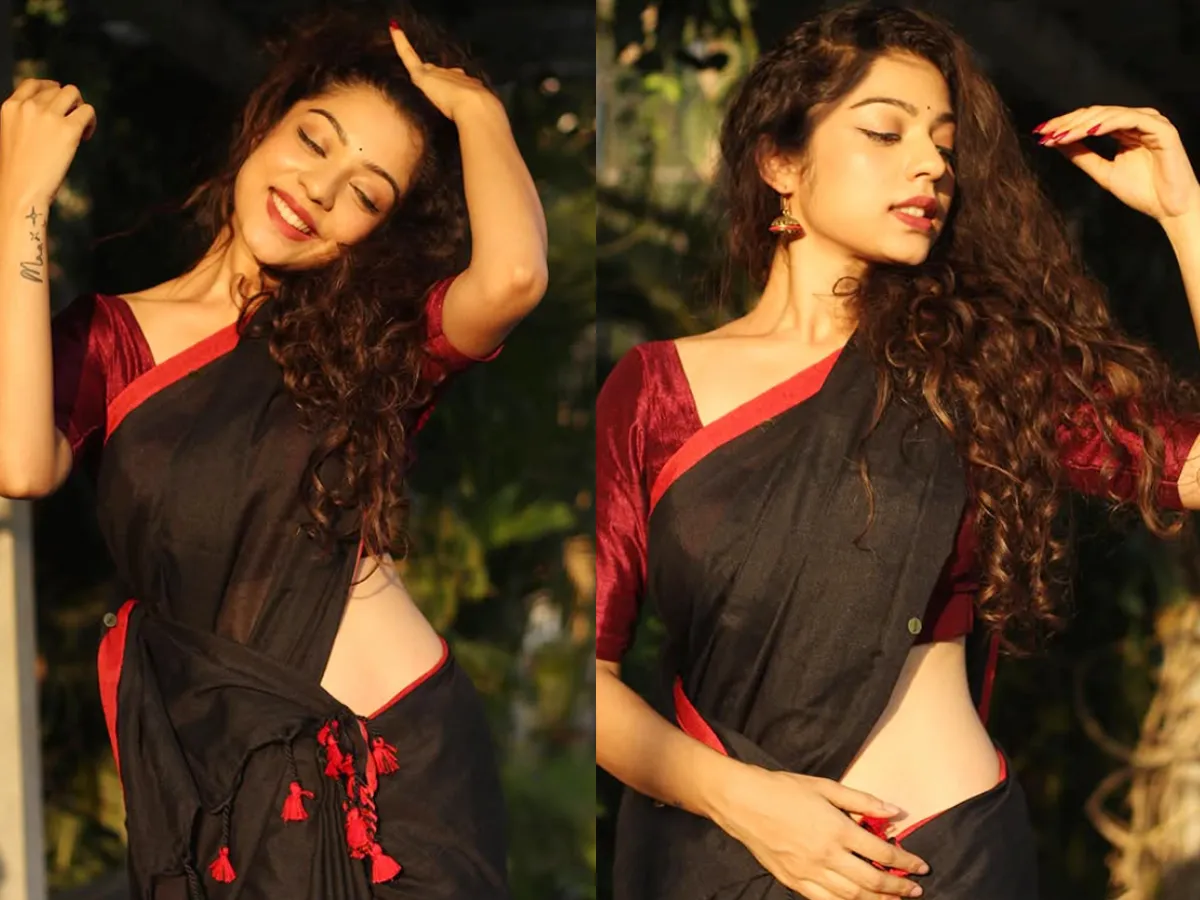 Varsha Bollamma glam show in every click photos