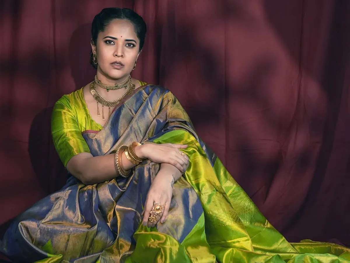 anasuya bharadwaj latest photos