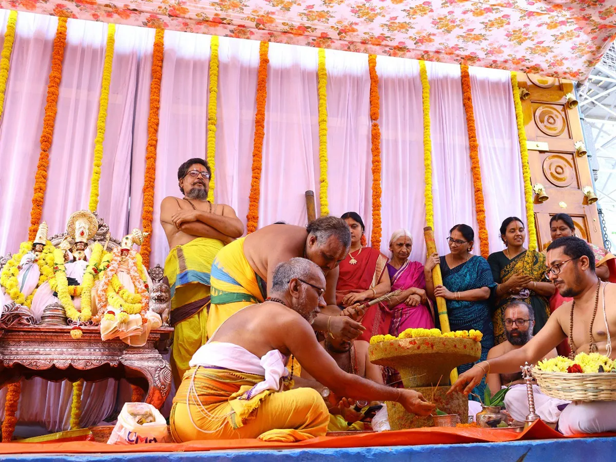 Sita Rama Kalyanam Grandly Held In Bhadrachalam Temple