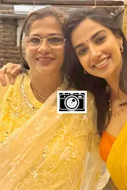 Tollywood Actress Meenakshi Chowdhury expressed special wishes To mother birthday Photos4